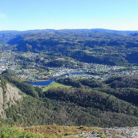 Velkommen Til Vakre Apartamento Kvinesdal